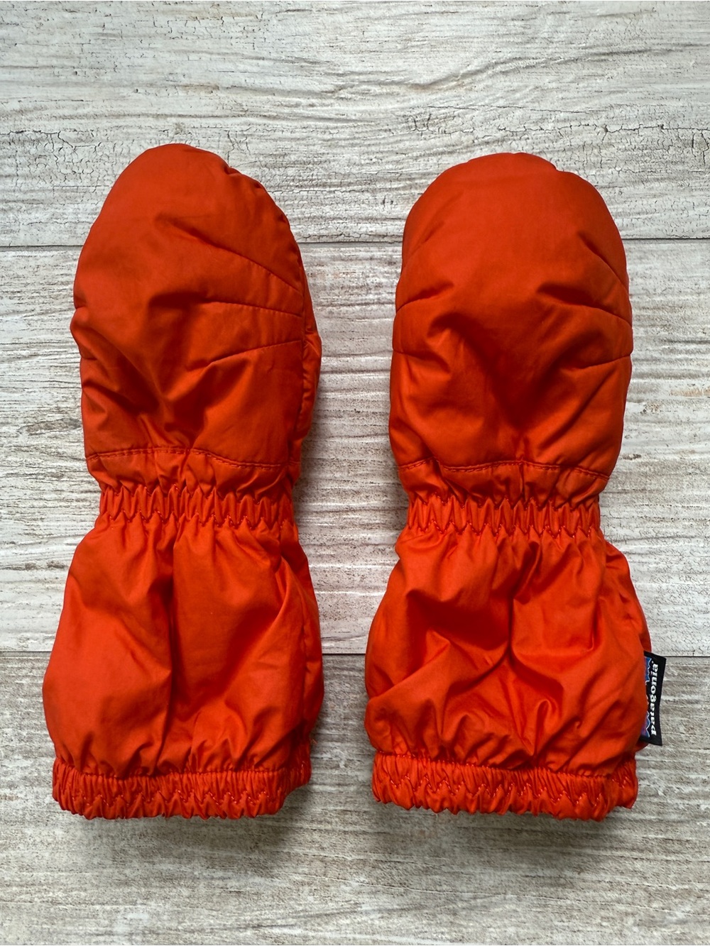 Patagonia Kids Orange Puff Mittens - Bright Orange Kids Snow Gloves